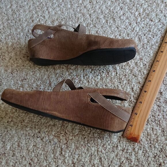 Vaneli Marjory in Taupe brown size 7 - Picture 12 of 12